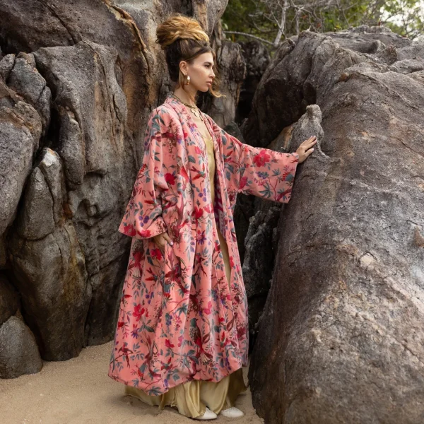 Mai Velvet Kimono - True Elegance: Handmade Lux for the Free-Spirited Soul – Unleash Your Boho-Chic Style at Zinnia Pearl - Inclusive Sizing