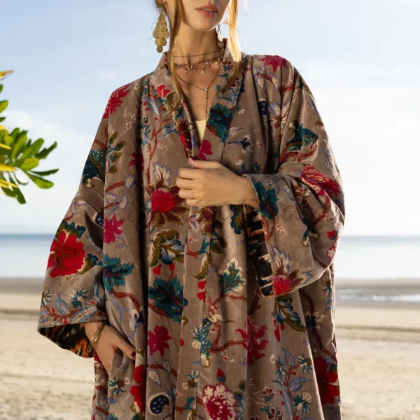 Mai Velvet Kimono: A Classic Elegant Piece for the Free-Spirited Soul – Handmade with Care for Every Body in Mind Perfect Year - Round Style