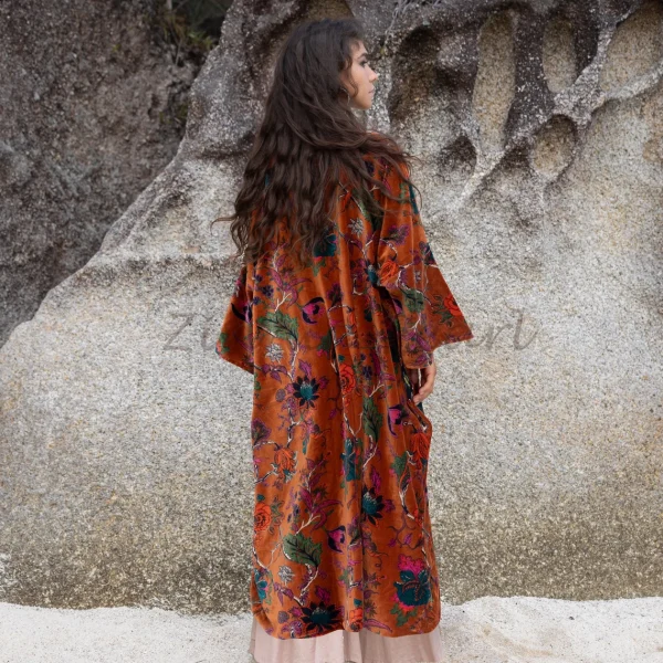 Mai Velvet Kimono - True Elegance: Handmade Lux for the Free-Spirited Soul – Unleash Your Boho-Chic Style at Zinnia Pearl - Inclusive Sizing