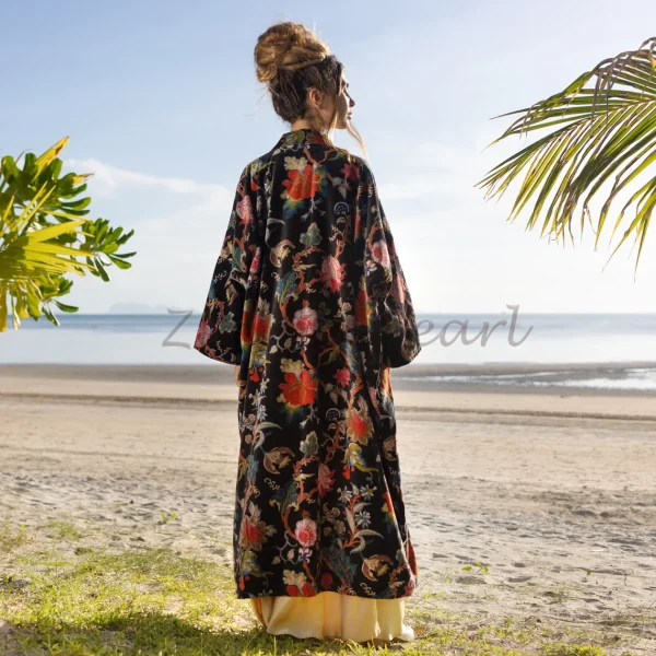 Mai Velvet Kimono: A Classic Elegant Piece for the Free-Spirited Soul – Handmade with Care for Every Body in Mind Perfect Year - Round Style - Image 3