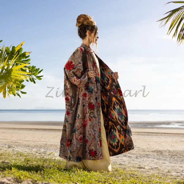 Mai Velvet Kimono: A Classic Elegant Piece for the Free-Spirited Soul – Handmade with Care for Every Body in Mind Perfect Year - Round Style - Image 3