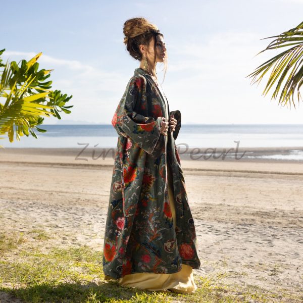 Mai Velvet Kimono: A Classic Elegant Piece for the Free-Spirited Soul – Handmade with Care for Every Body in Mind Perfect Year - Round Style - Image 3