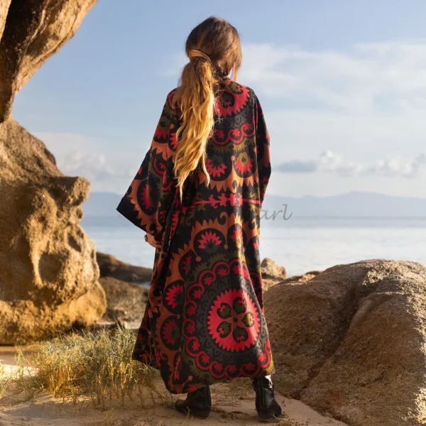 Mai Velvet Kimono: Embrace the Velvet Dream – Exceptionally Handcrafted, Timelessly Stylish, and Thoughtfully Designed for All Body Types - Image 3