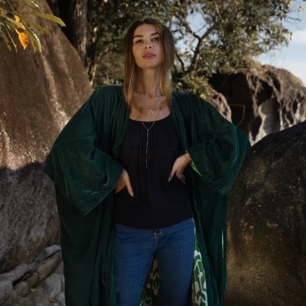 Mai Velvet Kimono: Embrace the Velvet Dream – Exceptionally Handcrafted, Timelessly Stylish, and Thoughtfully Designed for All Body Types - Image 2