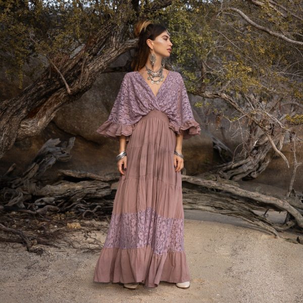 Radiate Elegance in Our Lunette Lace-Trimmed Dress - The Boho-Chic Kaftan Pullover for Your Engagement, Resort Getaways, and Dreamy Vacation