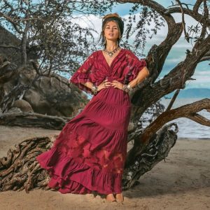 Embrace Old-World Charm with the Lunette Lace-Trimmed Dress - Your Must-Have for Engagements, Resort Retreats, and Unforgettable Vacations