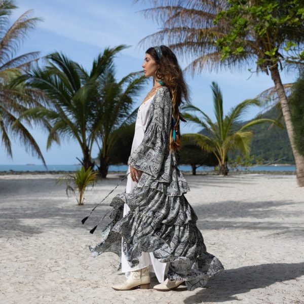 Bali Kimono - Silky Sophistication: Perfect for Beach Getaways, Weddings, House Parties, and Stylish Lounge Outings - Inclusive Sizing to 3X - Image 2