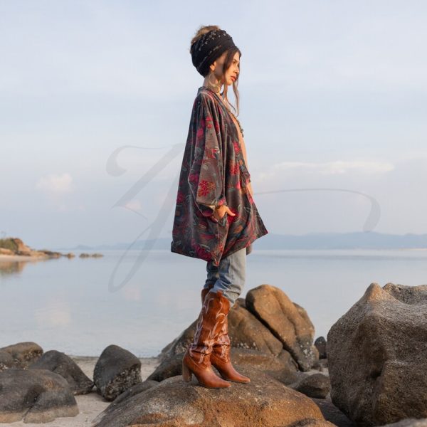 Mei - Velvet Whisper Kimono - handmade jacket for Boho lovers - inclusive Sizes - Exquisitely Crafted for Your Unique Style - Image 2