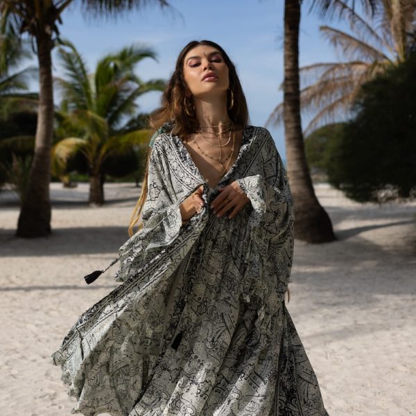 Cara Kimono- Silky Sophistication: A Boho-Chic Duster, Ideal for Parties, Lounging, and Beach Escapes, Perfect for Memorable Photoshoot!