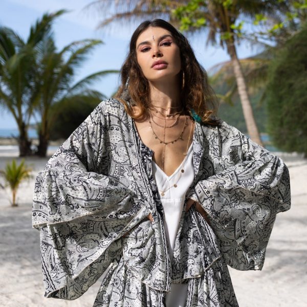 Bali Kimono - Silky Sophistication: Perfect for Beach Getaways, Weddings, House Parties, and Stylish Lounge Outings - Inclusive Sizing to 3X